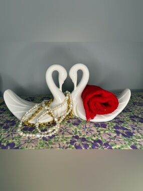 Vintage Swans